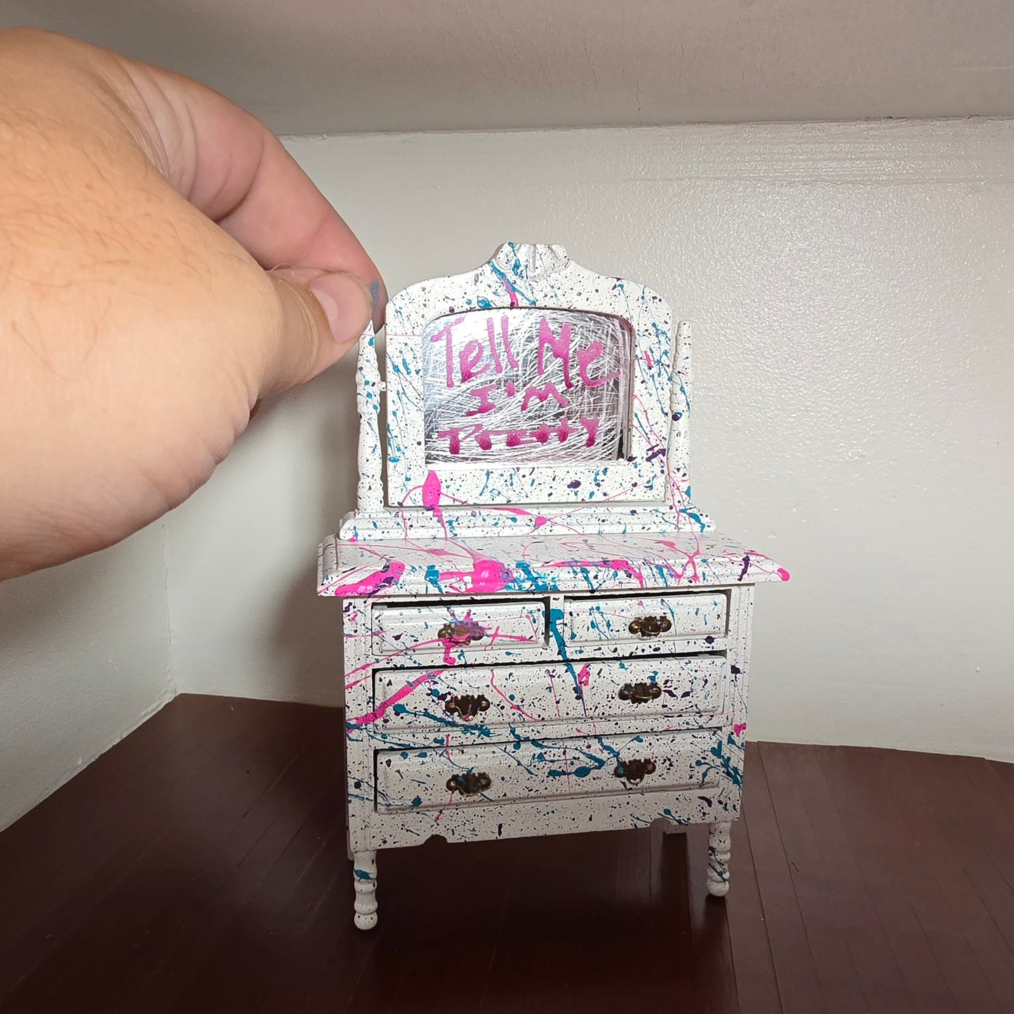 "Tell me I'm pretty" grafitti style chest of drawers!